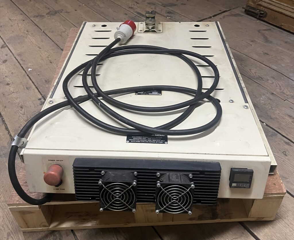 TAS Mellantork begagnad screen- och textiltrycksutrustning